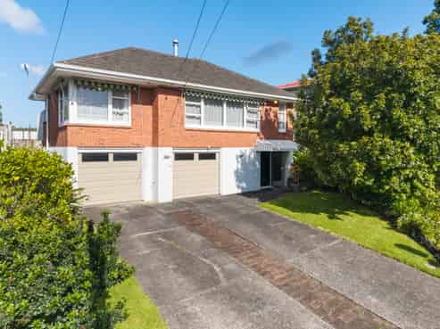 8 Kendrick Place, Blockhouse Bay