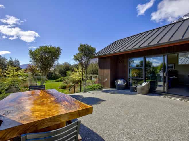 8 Orford Drive, Jacks Point