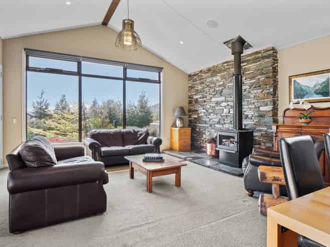 8 Orford Drive, Jacks Point