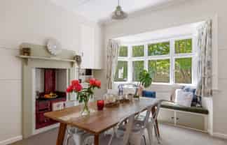 6 Clinton Street, Darfield