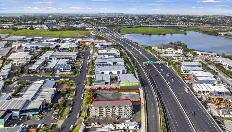 15 Arrenway Drive, Albany