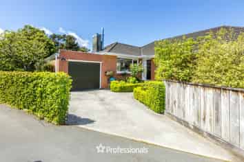 37 Sunbrae Drive, Silverstream