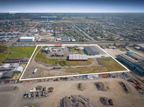 Design & Build Opportunities - Prime Location