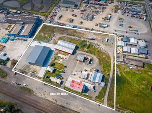 Design & Build Opportunities - Prime Location