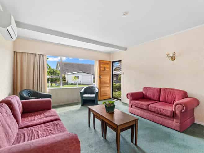 22A Mains Avenue, Kensington