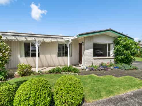 22A Mains Avenue, Kensington