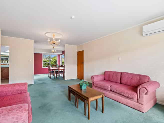 22A Mains Avenue, Kensington