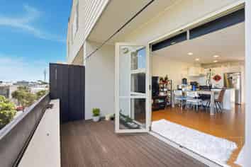 122F Newton Road, Eden Terrace