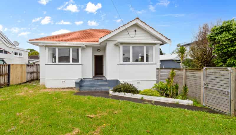 3 Carlton Street, Hillsborough