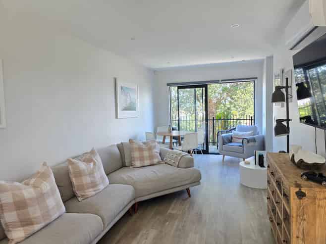 3/805 Riddell Road, Saint Heliers