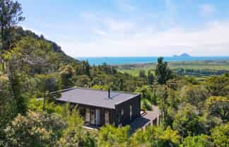 229 Kokako Heights, Matata