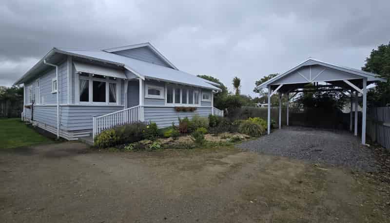 11 Lewis Avenue, Aramoho