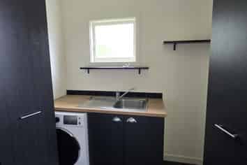 11 Lewis Avenue, Aramoho