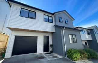 16B Lyndhurst Street, Waiotaiki Bay