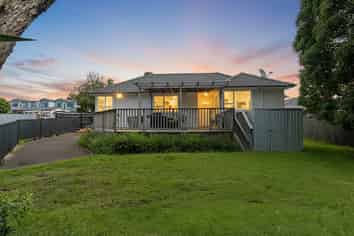 23 Anderson Avenue, Point England