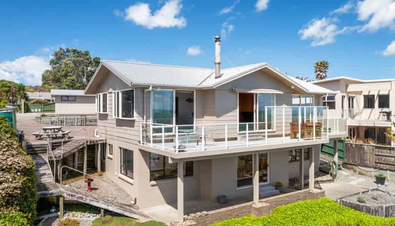 24 Motukari Place, Onaero