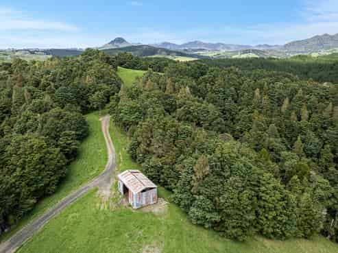  Coxhead Road, Titoki