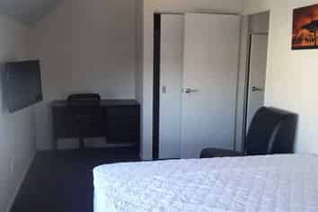 1d/7 Snead Place, Hillcrest