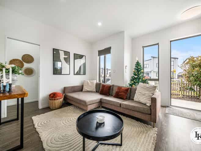 42 Tumu Road, Papakura