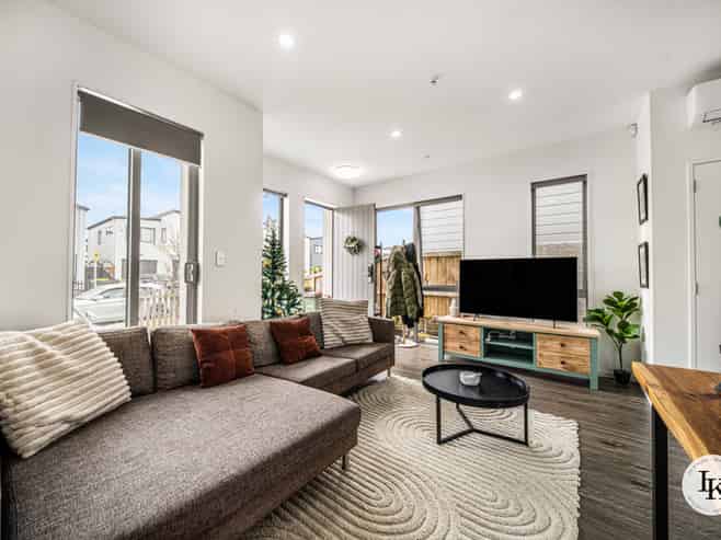 42 Tumu Road, Papakura