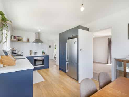 11 Arene Grove, Titahi Bay