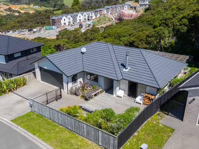 8 Topsail Way, Whitby