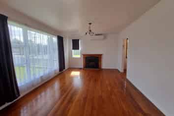 72 Urlich Avenue, Melville