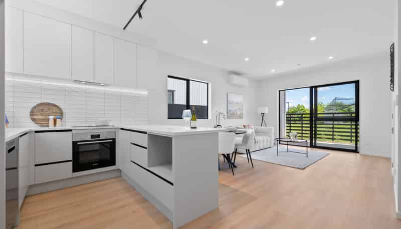 3/18 Albert Road, Kelston