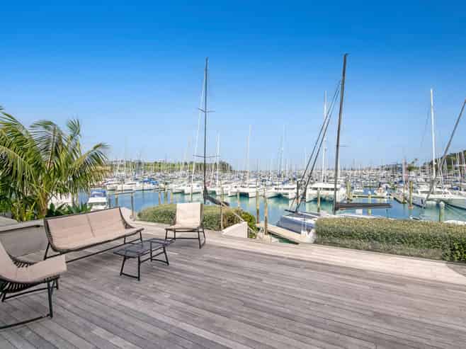 32 Rue D'amarres, Gulf Harbour