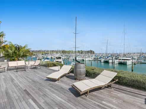 32 Rue D'amarres, Gulf Harbour