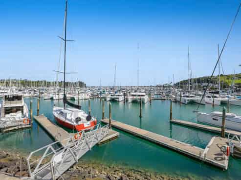 32 Rue D'amarres, Gulf Harbour