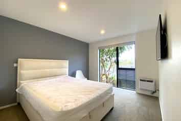 52 Nigel Road, Browns Bay