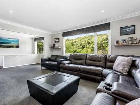 77 Champion Street, Cannons Creek