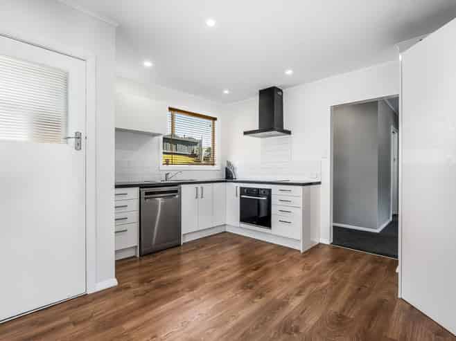 77 Champion Street, Cannons Creek