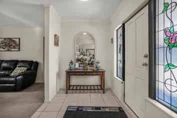 6 Kirton Drive, Riverstone Terraces