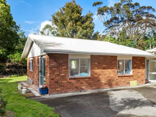 15 Valley Road, Waiuku