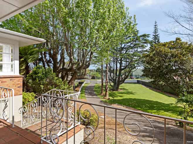 15 Valley Road, Waiuku