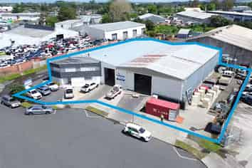 Effective Industrial Space with Yard – 1,267m²
