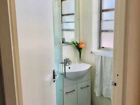 6/4 Inkerman Street, Onehunga