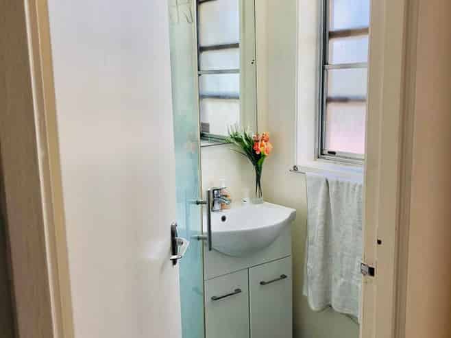 6/4 Inkerman Street, Onehunga