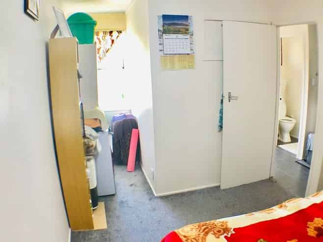 6/4 Inkerman Street, Onehunga