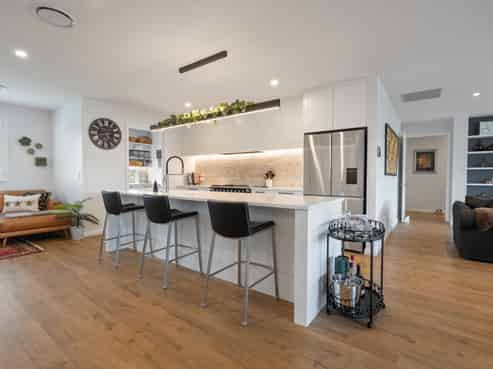 62 Carnaveron Drive, Lincoln