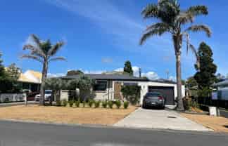 74 Citrus Ave, Waihi Beach