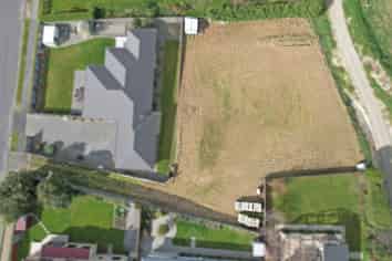 1 North Ridge Drive , Oamaru