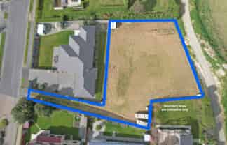 1 North Ridge Drive , Oamaru