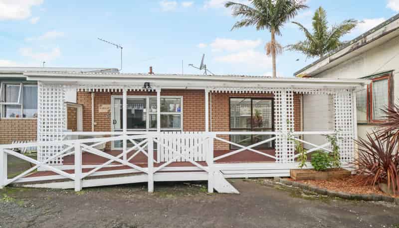 2/37 Hillside Road, Papatoetoe