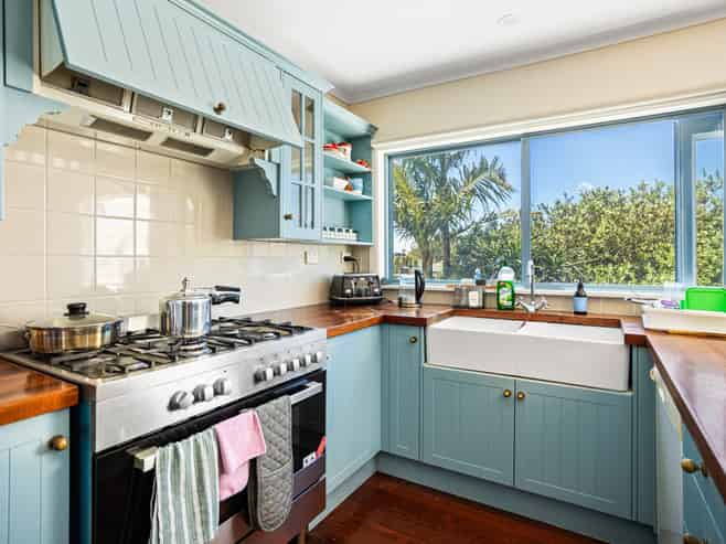 5 Pipi Dune, Whitianga