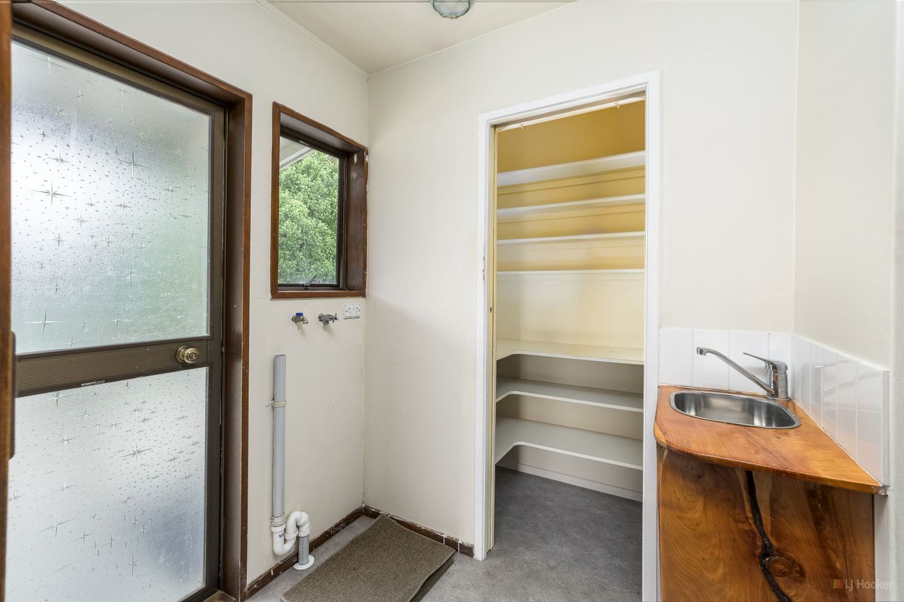 Investor Opportunity - Solid McRaeway Home with Tenant in Place - Widok 5