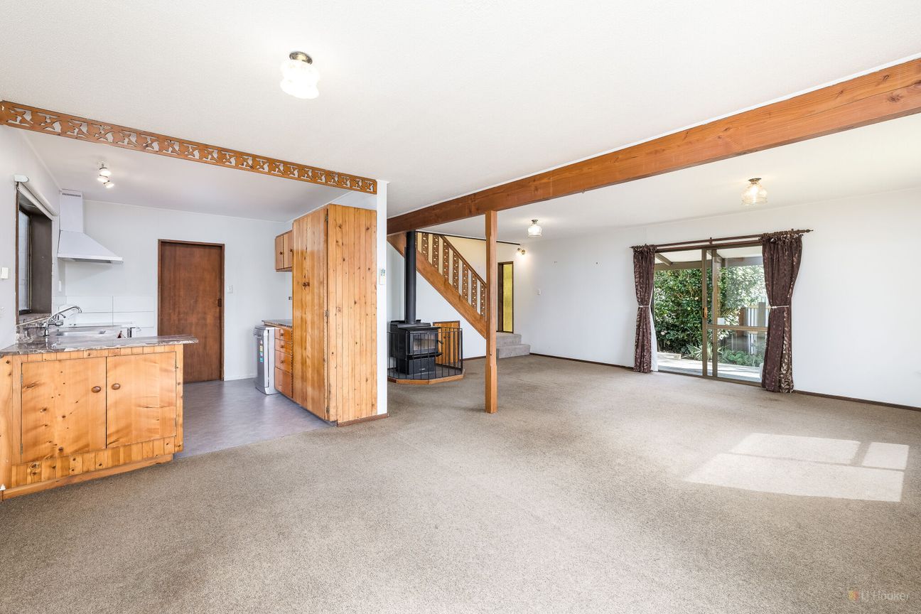 Investor Opportunity - Solid McRaeway Home with Tenant in Place - Widok 2
