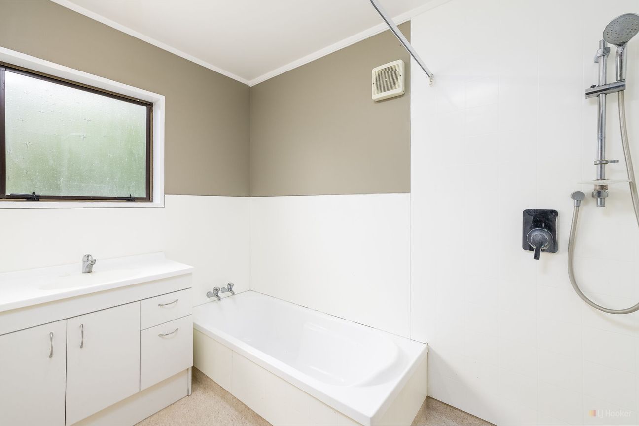 Investor Opportunity - Solid McRaeway Home with Tenant in Place - Widok 4